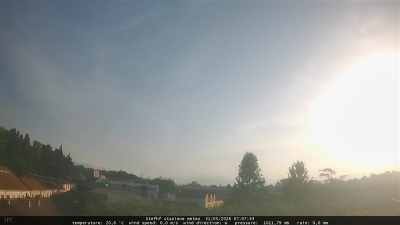 immagine della webcam nei dintorni di Bregnano: webcam Meda